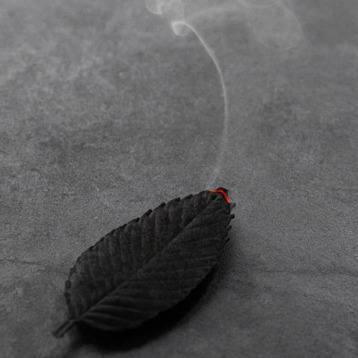 HA KO Paper Incense Set of 6 - Black (Focus)
